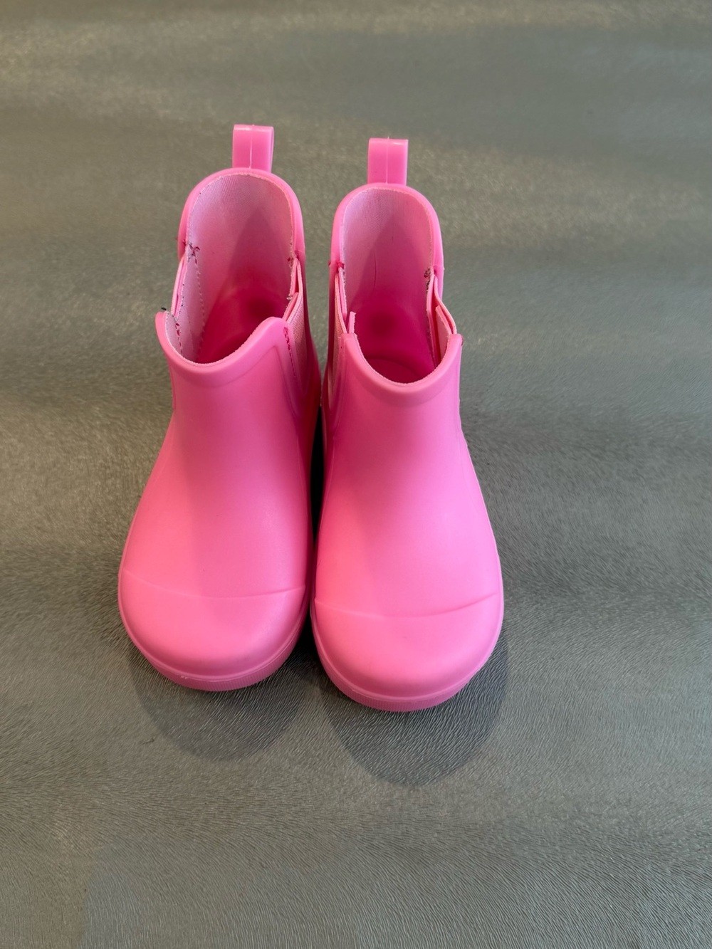 BearPaw Girls' Pink Waterproof Slip-On Rain Boots. Size 6